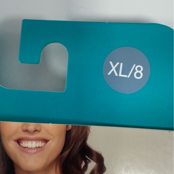 Hanes Women’s XL/8 Bikini Panties Stretch with Lace Underwear 4 Pair (2 -2 Pks) - Picture 5 of 6